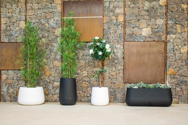 Image du produit Newgarden CAMELIA High Cache-pot, Grand bac rond, haut ø39x59cm bronze 54L outdoor