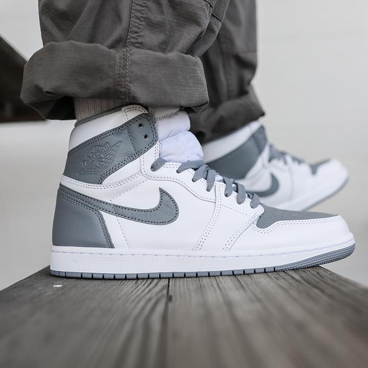 Produktbild Nike Air Jordan 1 Retro High OG (42.5)