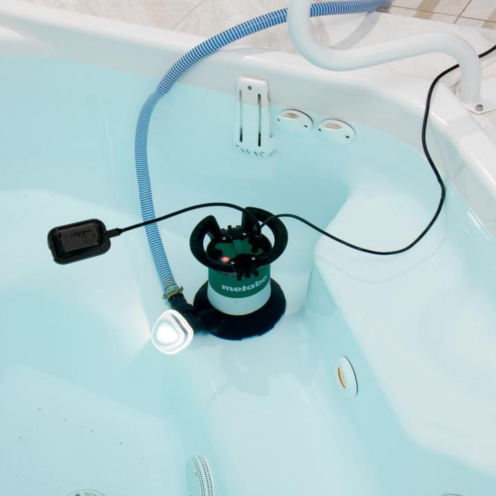 Immagine prodotto Metabo Pompa sommergibile per acque chiare TP 13000 S / 550 Watt (Pompa per acqua pulita)