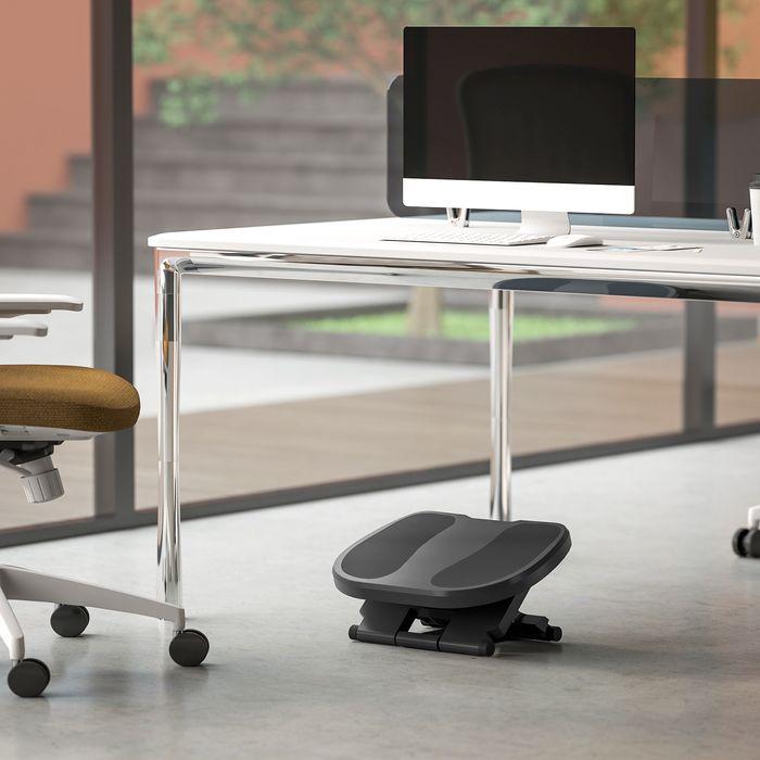 Produktbild Swisshandel24 Fussstütze Schreibtisch, 3 Stufig Höhenverstellbar Fussbank Ergonomische Fussablage (5 cm)
