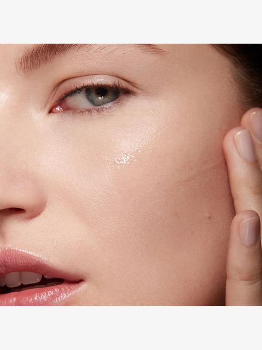 Actual product image NARS Cosmetics Light Reflecting Multi-Action Treatment Lotion (200 ml, Day cream)