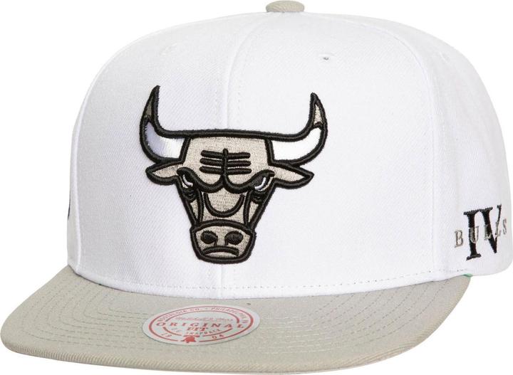 Actual product image Mitchell & Ness Snapback Cap - CORE IV Chicago Bulls (One size)