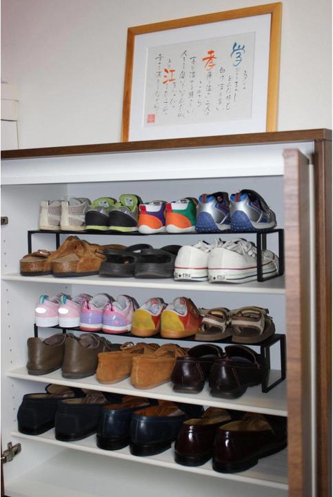 Actual product image Yamazaki FRAME pull-out shoe rack (60 x 12 x 10 cm)