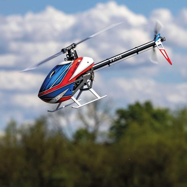 Actual product image Blade Fusion 700 Kit mit Motor und Rotorblätter