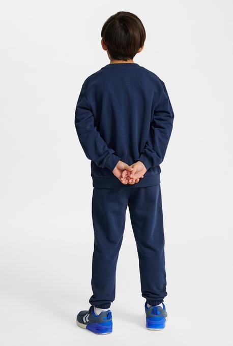 Actual product image hummel hmlJR BASE SWEAT SET (110)