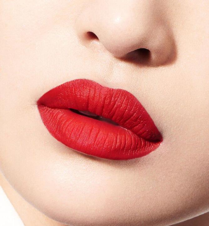 Actual product image Dior Rouge (999)