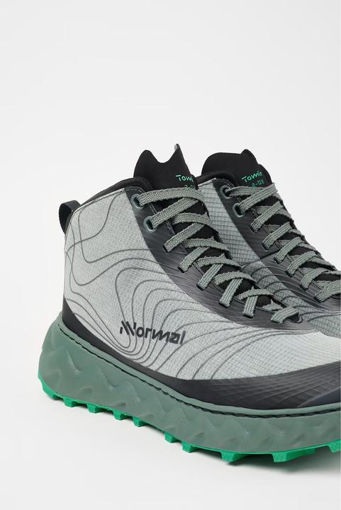 Actual product image Nnormal Tomir 2.0 Mid (42 2/3)
