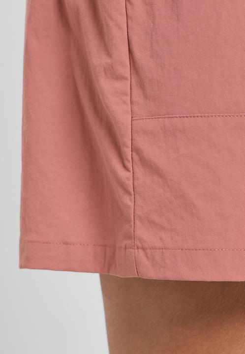 Actual product image Jack Wolfskin Desert Shorts W (36)