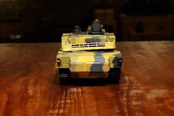 Actual product image Es-toys Heng Long RC Tank U.S. M1A2 Abrams (RTR Ready-to-Run)