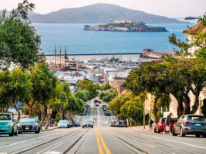 Produktbild Smartbox Reise nach San Francisco: 4 Übernachtungen im 4* Hotel mit Besichtigungen (2 Pers.)