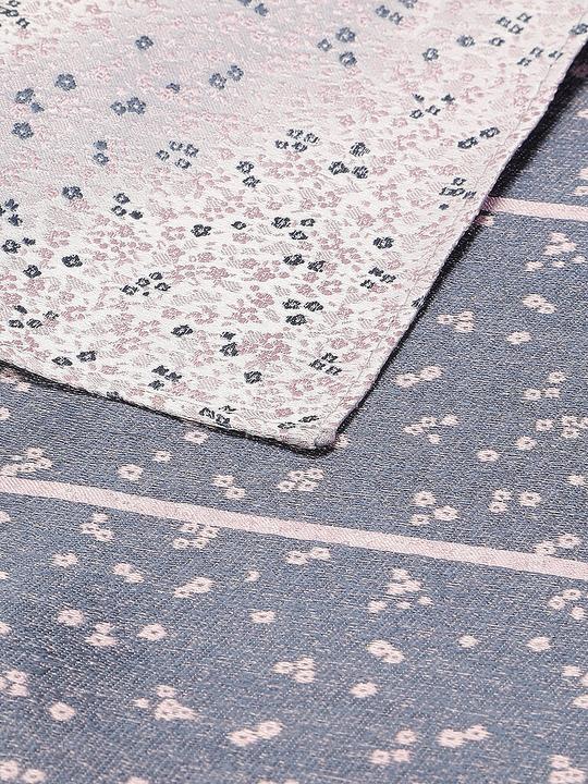 Actual product image Seidenfalter Set Stecktuch