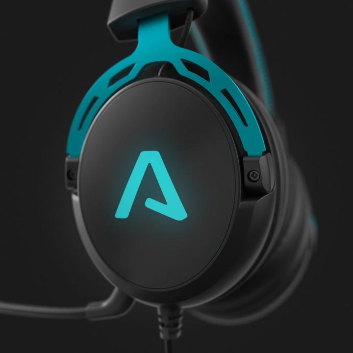 Actual product image Lamax LMXHDE1 headphones/headset Wired Head-band Gaming Black (Cable)