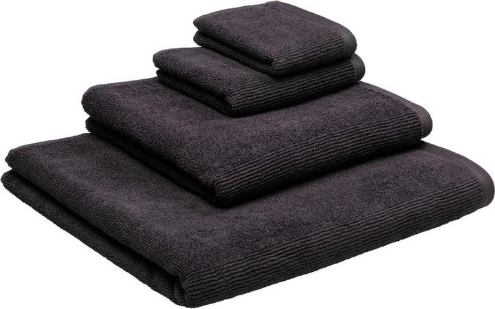 Gris foncé