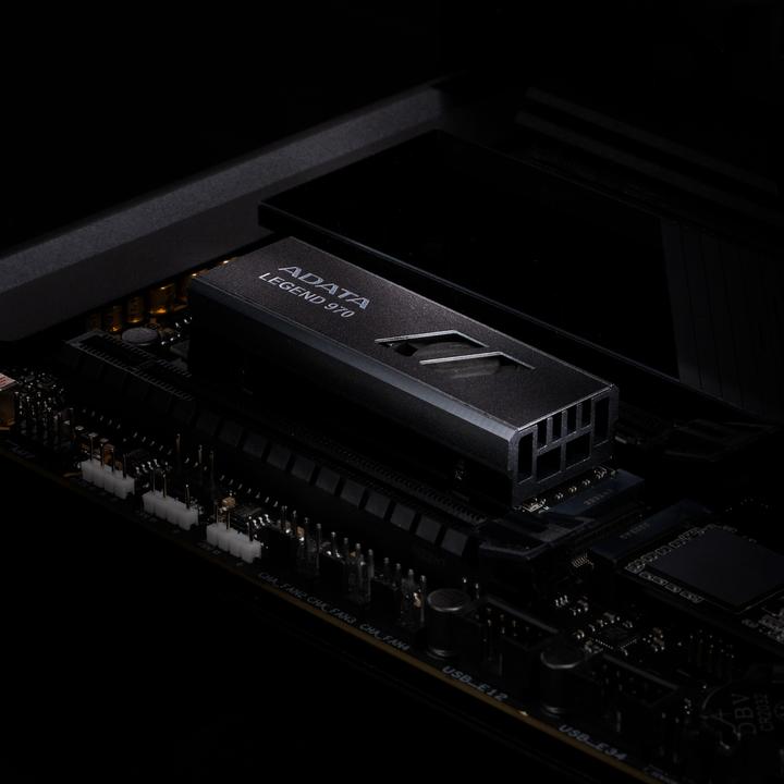 Immagine prodotto Adata SSD Legend 970 M.2 1TB PCIe Gen5x4 2280 (1000 GB, M.2 2280)