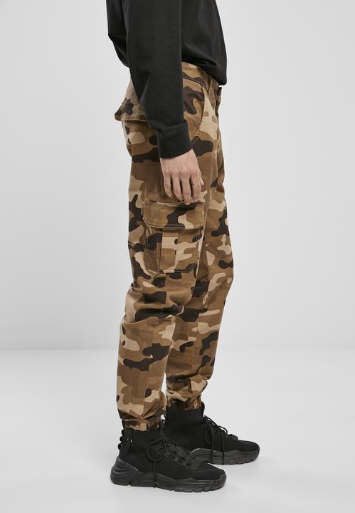 Actual product image Urban Classics Camo Cargo Jogging Pants 2.0 (32)