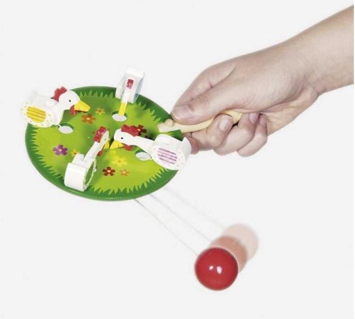 Produktbild Goki Pickendes Huhn Spiel (Deutsch, Italienisch, Französisch, Englisch)