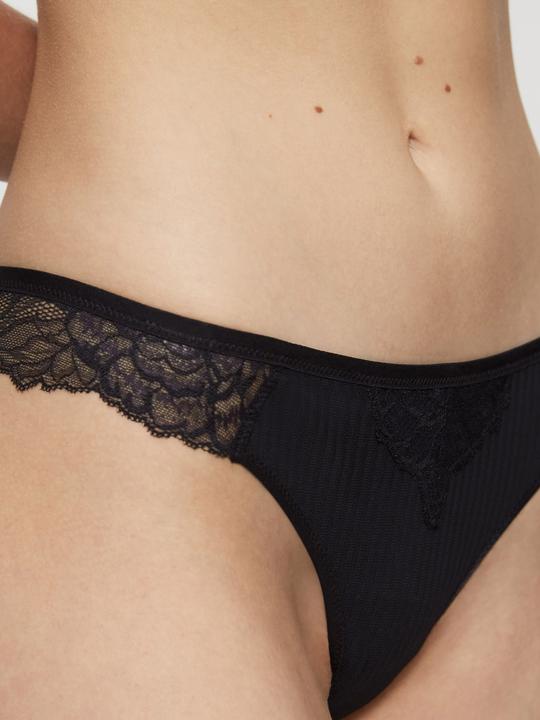 Image du produit Triumph Slip brésilien Peony Florale Brazilian (38, Une unité par pack)