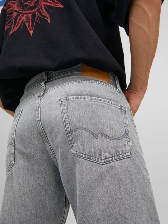 Actual product image Jack & Jones Chris Original CJ 020 Loose Fit Jeans (W32/L32)
