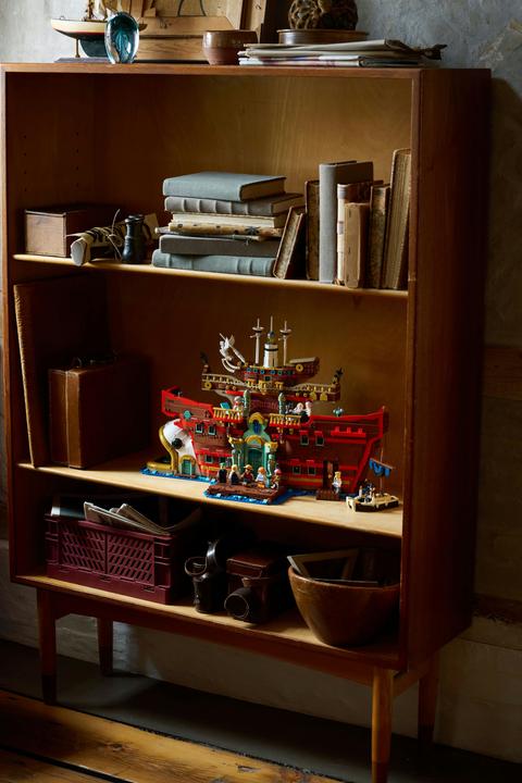 Actual product image LEGO 75640 Confidential (75640)