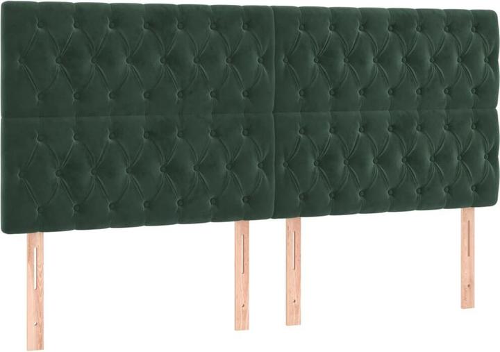 Vert foncé