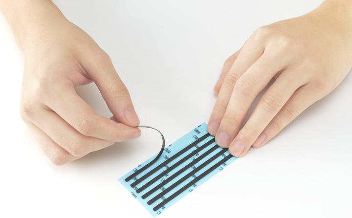 Actual product image Kensington Replacement Mounting Kit For F/Magpro Laptop Privacy (7.09")