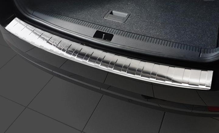 Actual product image ProPlus Stainless steel bumper protection for Skoda Octavia III estate from 2017 to 2020 (Rear, Portrait format)
