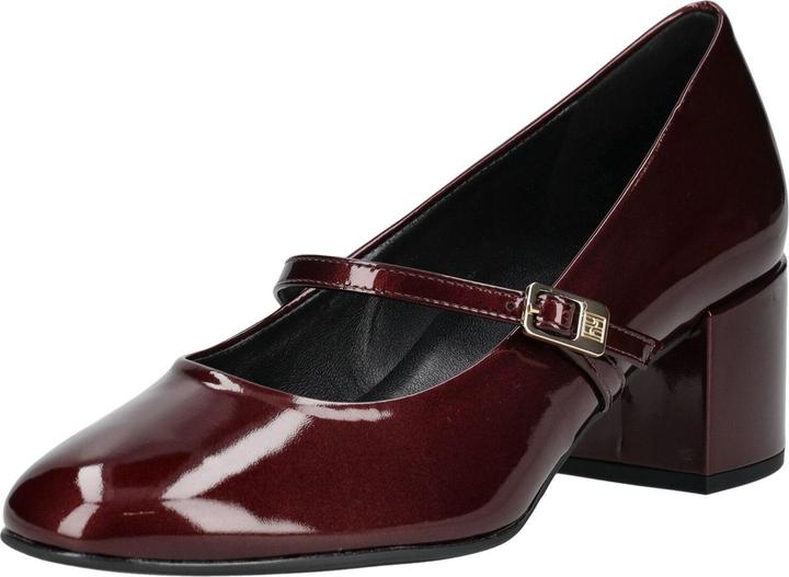 Wine red lacquer