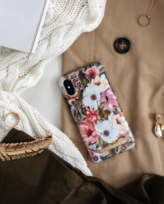 Actual product image iDeal Of Sweden Sweet Blossom Cover (Apple iPhone 11 Pro Max)