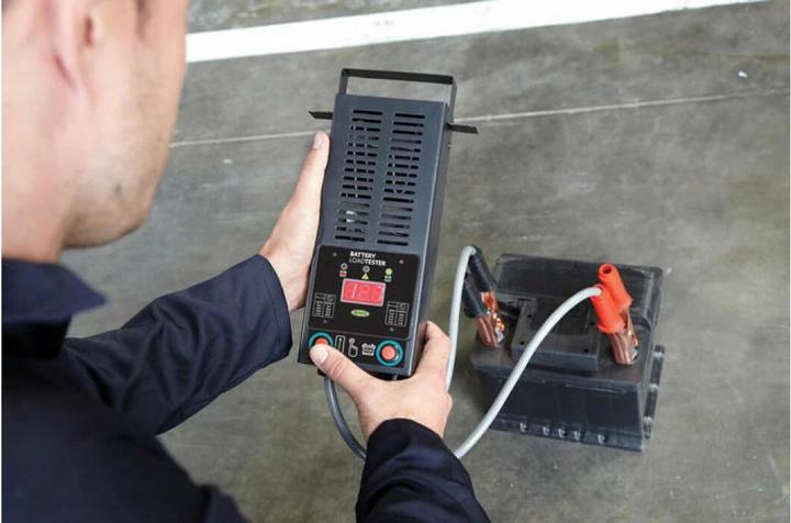 Actual product image Ring Automotive Digital battery analyzer