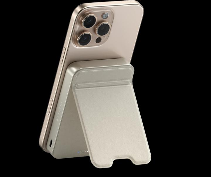 Actual product image Satechi ST-B10Q2SW (10000 mAh)