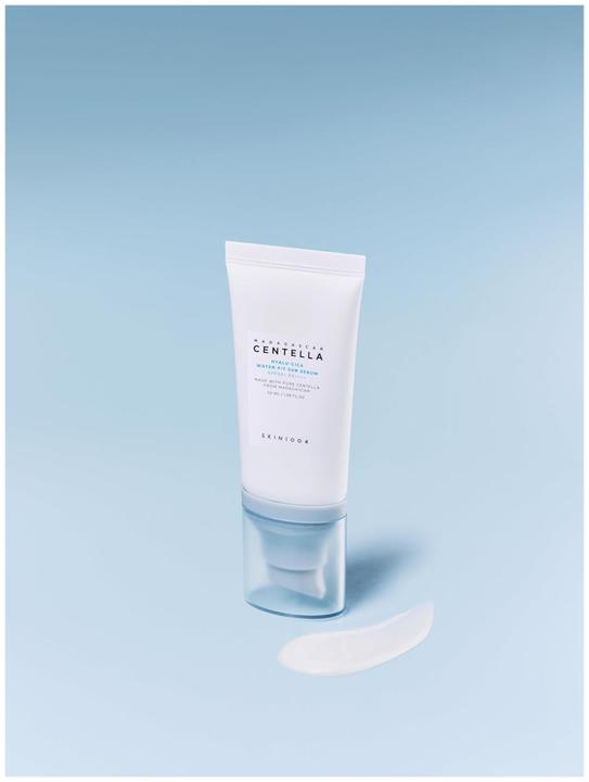 Immagine prodotto Skin1004 Hyalu-Cica Water-Fit Sun Serum (Crema solare viso, SPF 50+, 15 ml)