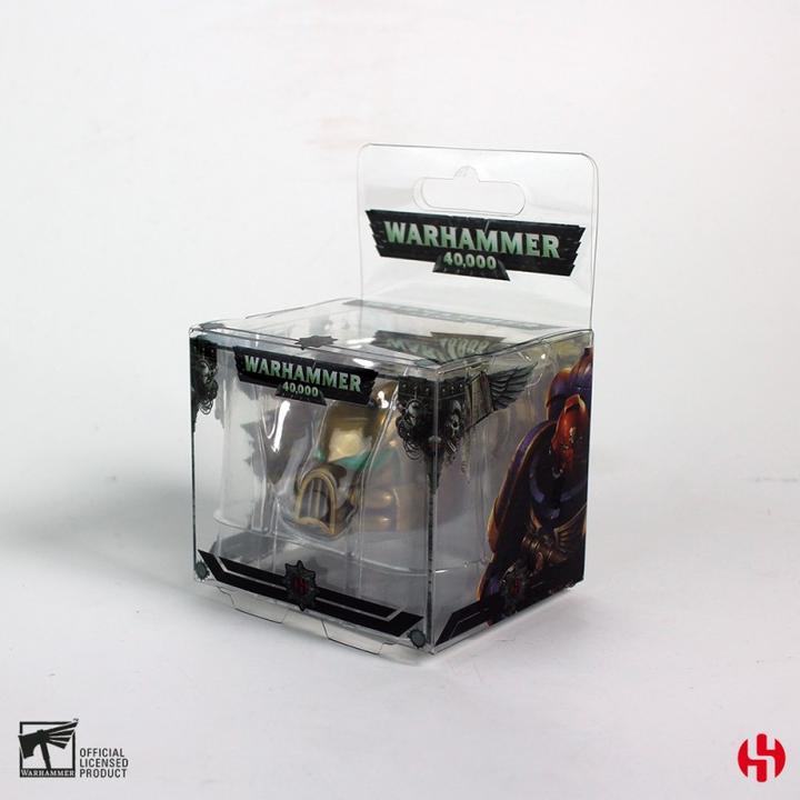 Actual product image Semic Warhammer 40K porte-clés métal Space Marine MKVII Helmet Gold