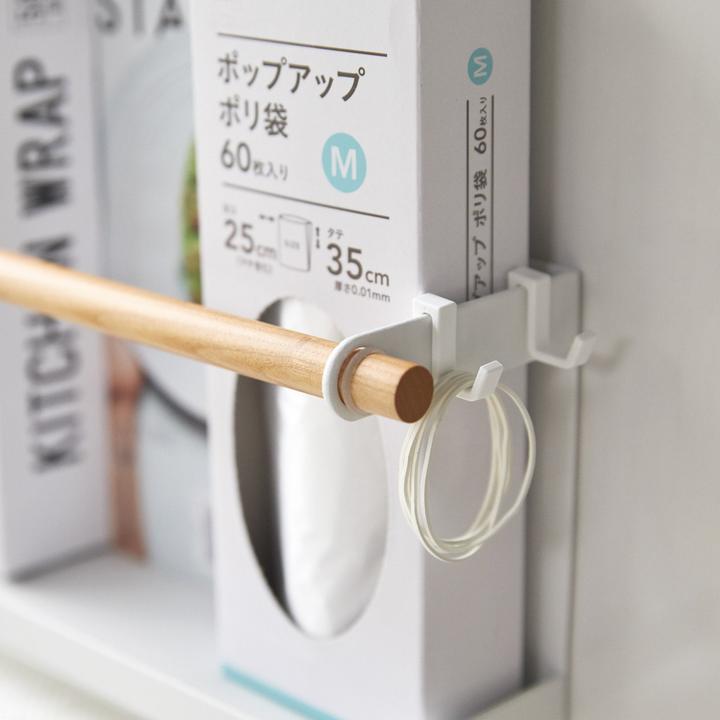 Produktbild Yamazaki Magnetisches Regal mit Küchenrollenhalter TOSCA