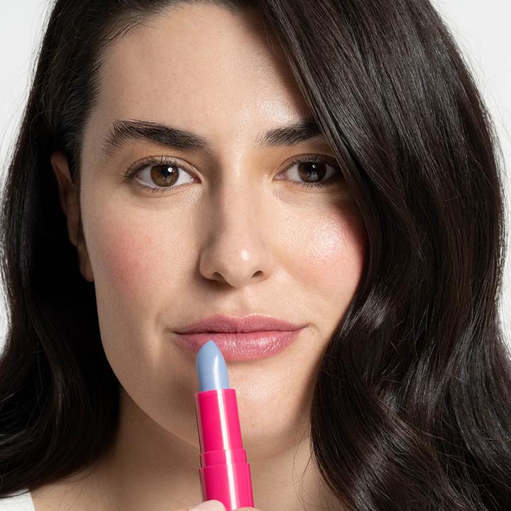 Actual product image Veralab Lip Balm Fata (4 ml)