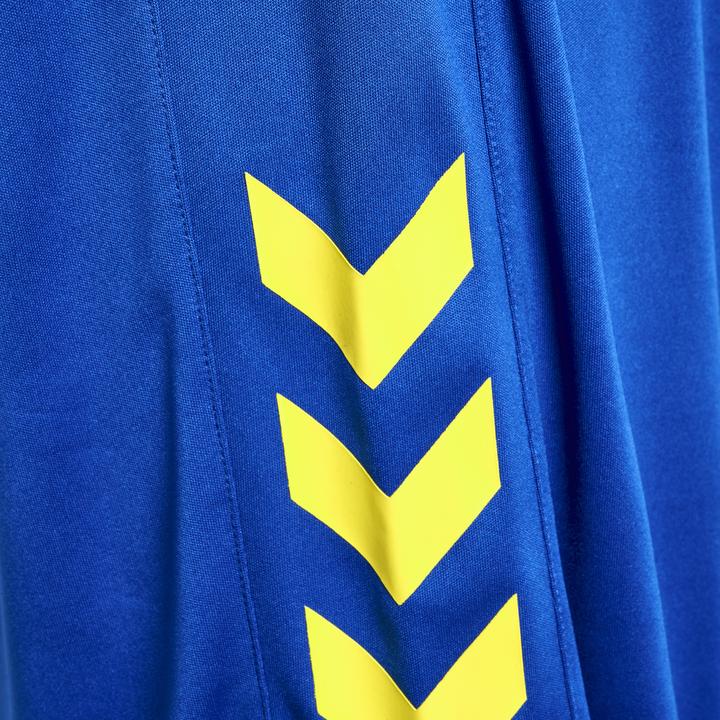 Actual product image hummel Core Xk Poly Shorts (M)