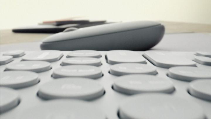 Actual product image Logitech PEBBLE KEYS 2 K380S TONAL (DE, Wireless)