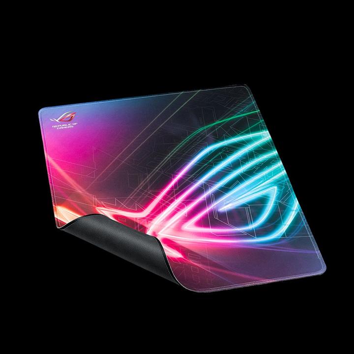 Actual product image ASUS ROG Strix Edge (L)