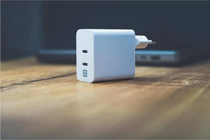 Actual product image XtremeMac Wall Charger (65 W)