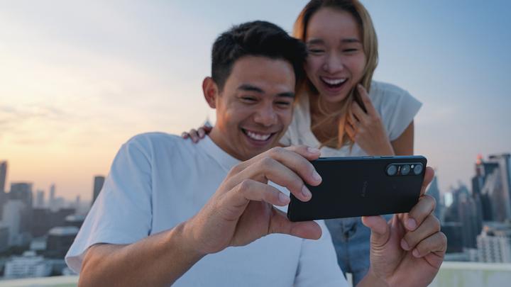 Immagine prodotto Sony Xperia 1 V (256 GB, Nero, 6.50", Doppia SIM Ibrida, 48 Mpx, 5G)