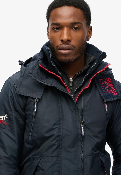 Actual product image Superdry Mountain SD Windcheater Jacket (M)