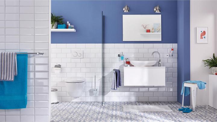 Actual product image tesa HUKK bath towel rail with two arms incl. adhesive solution without drilling