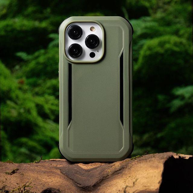 Image du produit X-Doria Fort Case iPhone 14 Plus avec coque armée MagSafe noire (Apple iPhone 14 Plus)