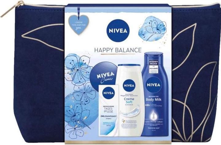 Actual product image NIVEA Moisture Boost (Facial care set, Body care set)