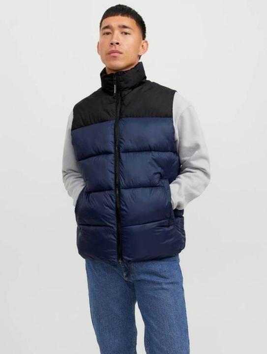 Produktbild Jack & Jones Recycelter Polyester Weste (M)