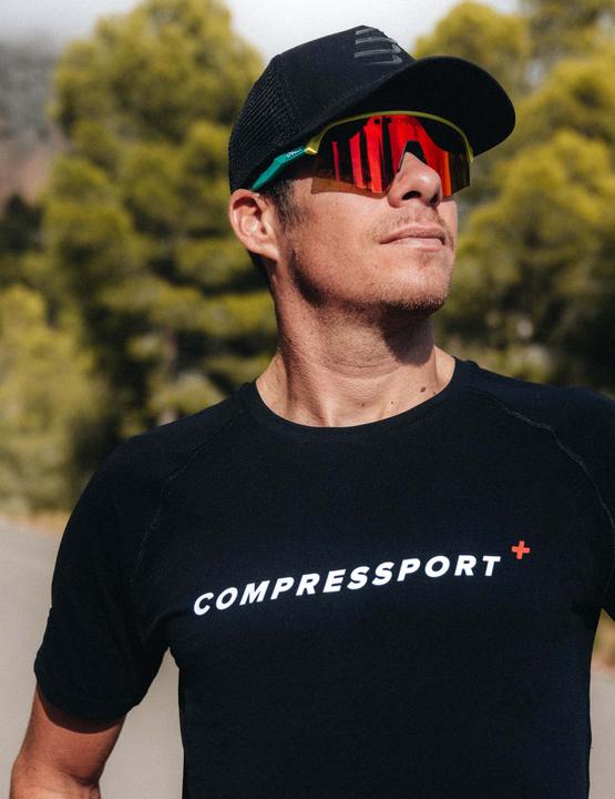 Actual product image Compressport Training SS Logo Tshirt M (M)