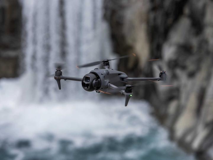 Productafbeelding DJI Mavic 4 Pro 512 GB Creator Combo (DJI RC Pro 2) (51 min, 1063 g, 100 Mpx)