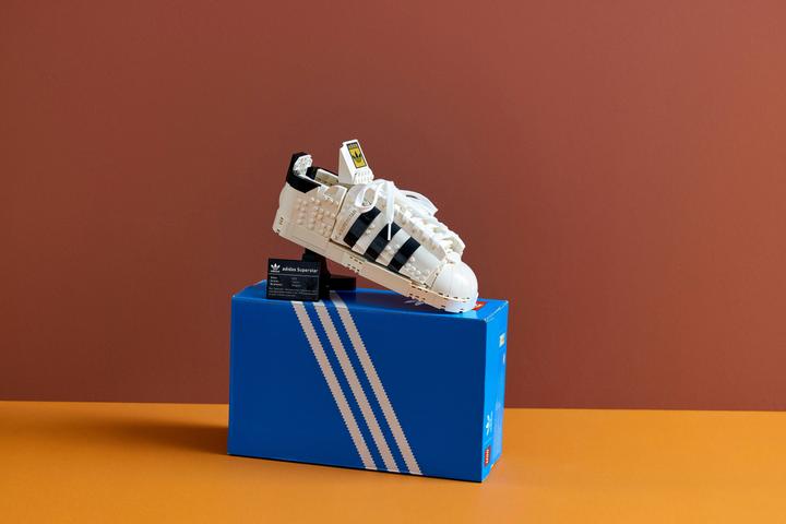 Productafbeelding LEGO Adidas Originals Superstar (10282, LEGO Icons)