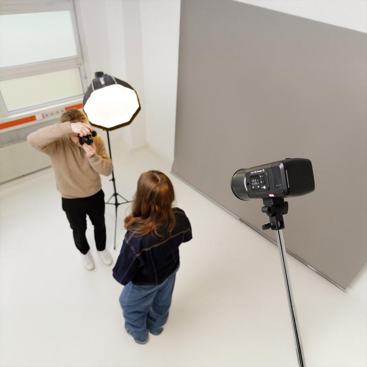 Produktbild Rollei Studioblitz | mit Akku | HS Freeze 2X (250 W, Set)