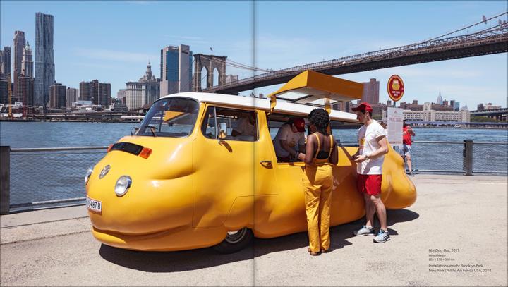 Produktbild Erwin Wurm (Englisch, Antonia Hoerschelmann, Klaus Albrecht Schröder, 2024)