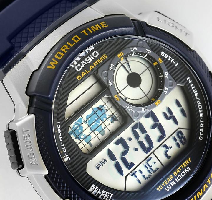 Image du produit Casio Mod. WORLD TIME ILLUMINATOR - 5 alarmes, 10 Year battery (Montre de sport, 43 mm)